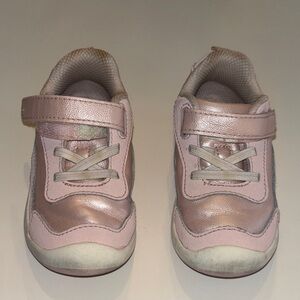Stride Rite Pink and White Winslow 2.0 Sneaker